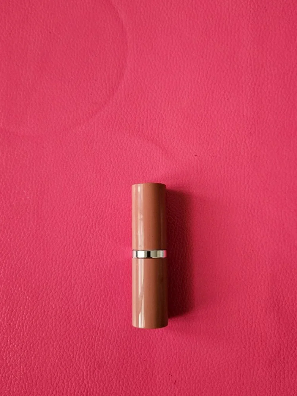 Clinique Dramatically Different Lipstick #01 Barely 0.1 oz 3g New